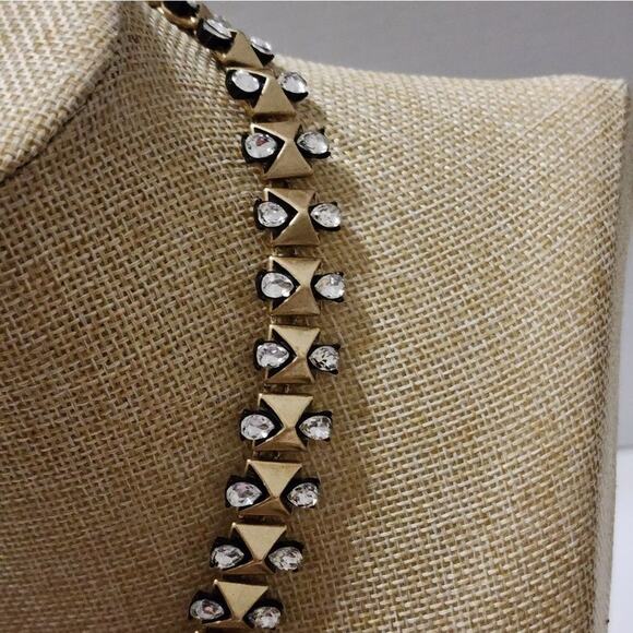 J. Crew 17" Brutalist Rhinestone stunning Crystal Runway‎ Statement Necklace - Picture 5 of 7